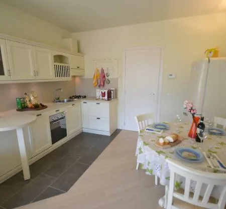 Camelia Apartment Lenno