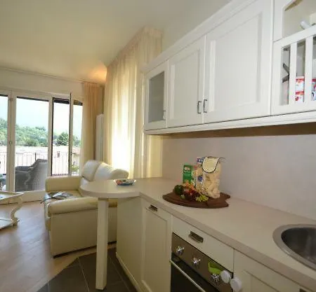 Apartment Camelia